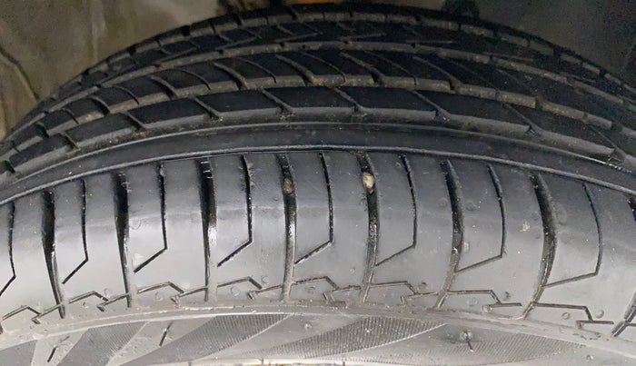 2020 Honda Amaze 1.2L I-VTEC E, Petrol, Manual, 43,110 km, Right Front Tyre Tread