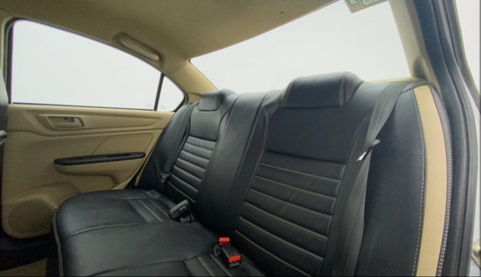 2020 Honda Amaze 1.2L I-VTEC E, Petrol, Manual, 43,110 km, Right Side Rear Door Cabin