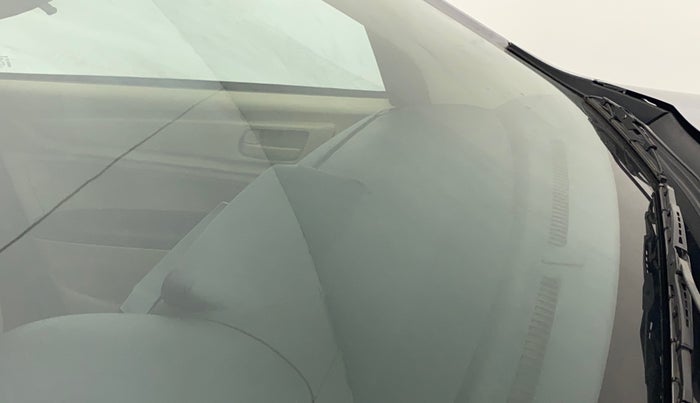 2020 Honda Amaze 1.2L I-VTEC E, Petrol, Manual, 43,110 km, Front windshield - Minor spot on windshield