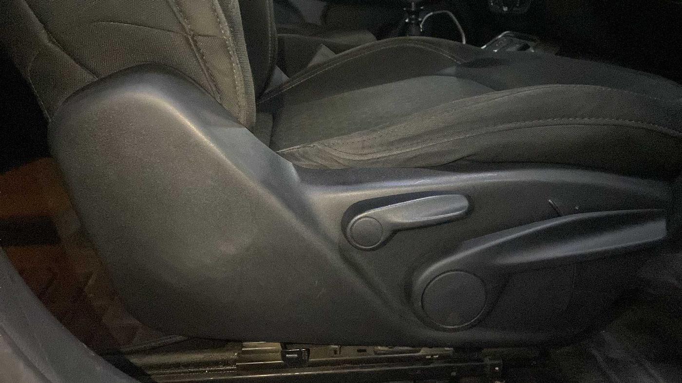 2019 Jeep Compass SPORT PLUS 1.4 PETROL, Petrol, Manual, 66,656 km, Driver Side Adjustment Panel
