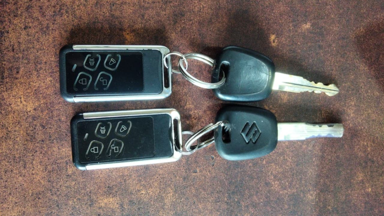 2018 Maruti Wagon R 1.0 LXI CNG, CNG, Manual, 82,160 km, Key Close Up