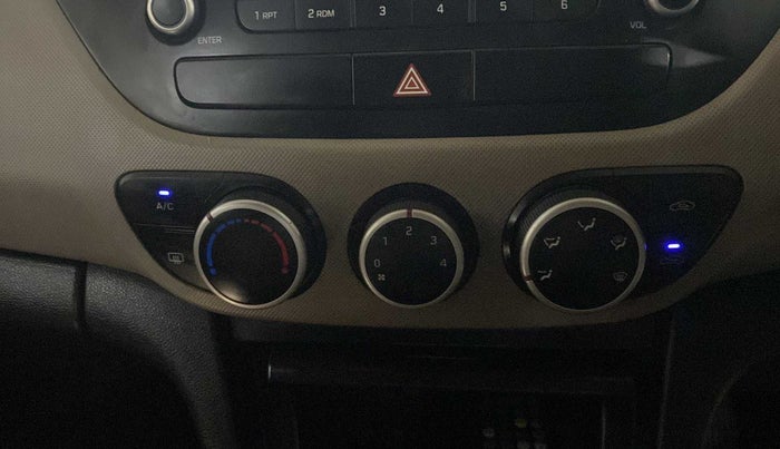 2014 Hyundai Xcent S 1.2, Petrol, Manual, 70,274 km, AC Unit - Car heater not working