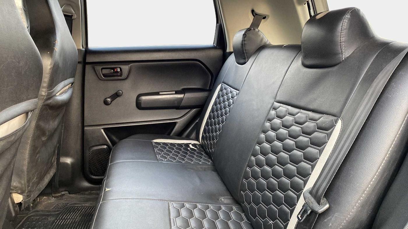 2019 Maruti New Wagon-R LXI CNG 1.0, CNG, Manual, 36,522 km, Right Side Rear Door Cabin