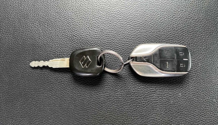 2019 Maruti New Wagon-R LXI CNG 1.0, CNG, Manual, 36,522 km, Key Close Up