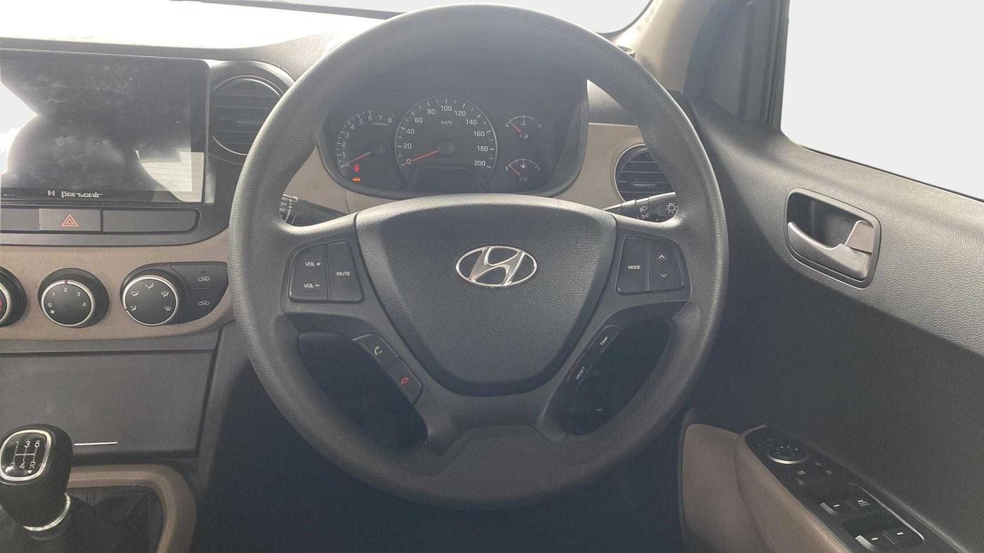 2014 Hyundai Xcent S 1.2, Petrol, Manual, 71,948 km, Steering Wheel Close Up