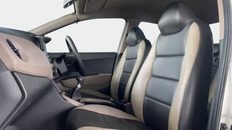 2014 Hyundai Xcent S 1.2, Petrol, Manual, 71,948 km, Right Side Front Door Cabin