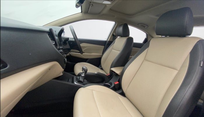 2021 Hyundai Verna SX (O) 1.5 VTVT IVT, Petrol, Automatic, 16,869 km, Right Side Front Door Cabin