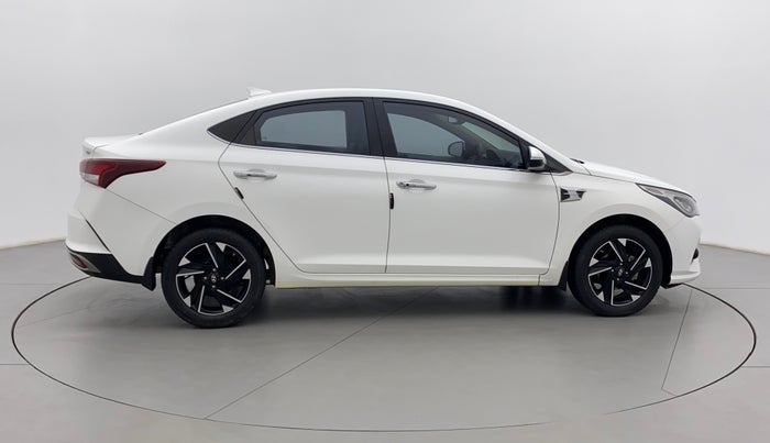 2021 Hyundai Verna SX (O) 1.5 VTVT IVT, Petrol, Automatic, 16,869 km, Right Side View