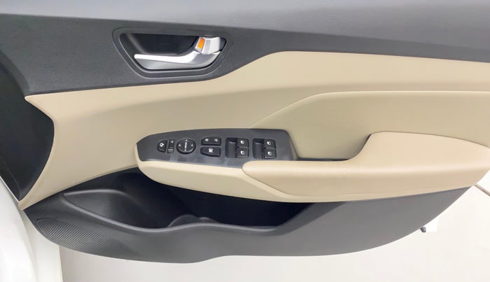 2021 Hyundai Verna SX (O) 1.5 VTVT IVT, Petrol, Automatic, 16,869 km, Driver Side Door Panels Control