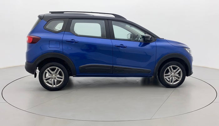 2022 Renault TRIBER RXZ DUAL TONE, Petrol, Manual, 8,433 km, Right Side View