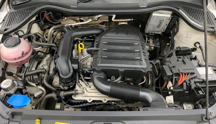 2020 Volkswagen Vento HIGHLINE 1.0L TSI AT, Petrol, Automatic, 36,633 km, Open Bonet