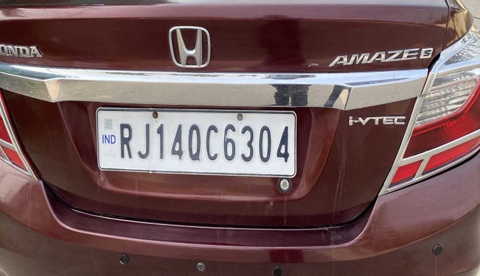 2016 Honda Amaze 1.2L I-VTEC S, Petrol, Manual, 54,446 km, Dicky (Boot door) - Boot Carpet not available