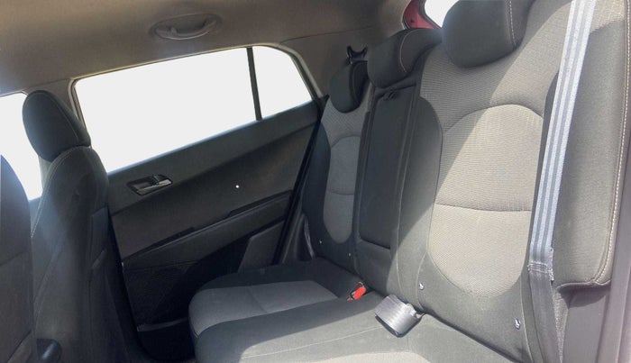 2016 Hyundai Creta SX PLUS AT 1.6 DIESEL, Diesel, Automatic, 52,778 km, Right Side Rear Door Cabin