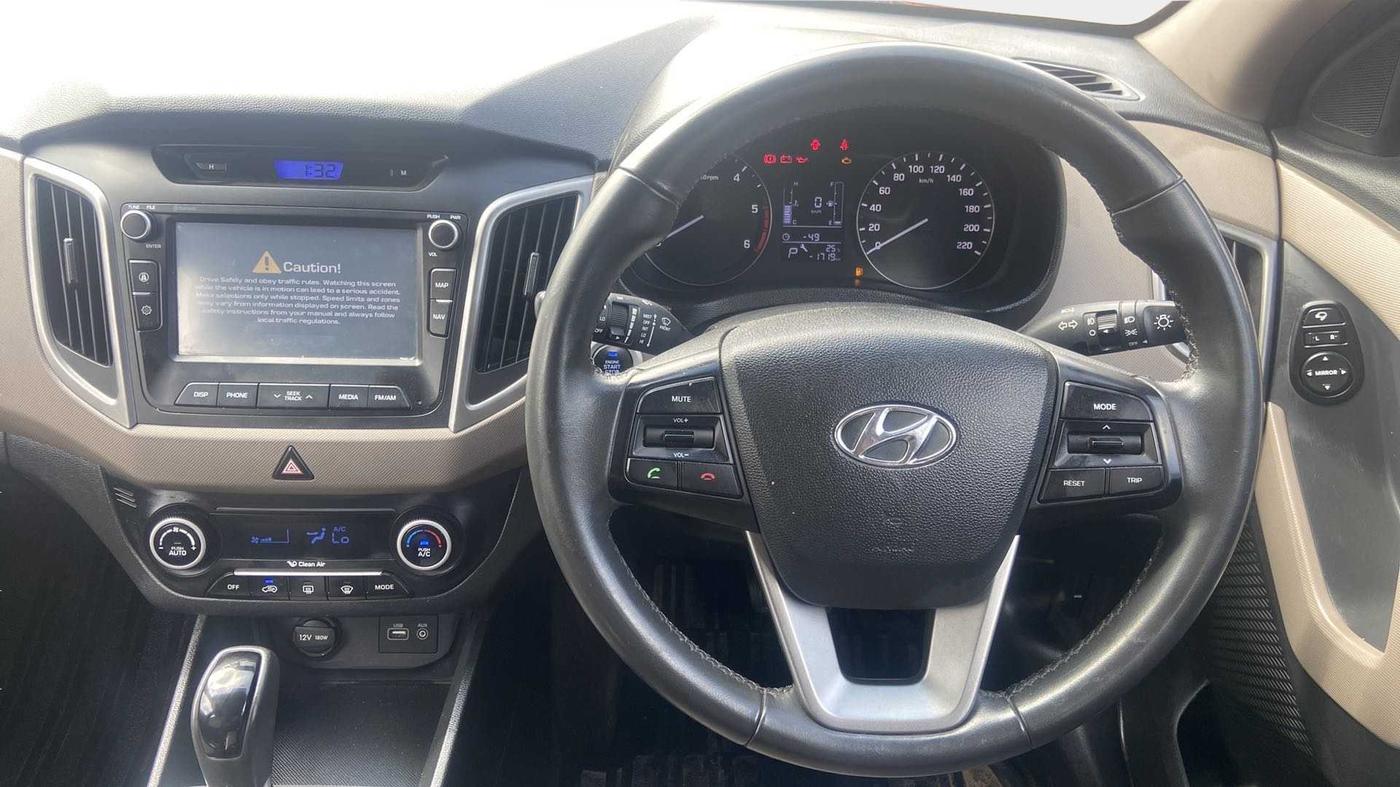 2016 Hyundai Creta SX PLUS AT 1.6 DIESEL, Diesel, Automatic, 52,778 km, Steering Wheel Close Up