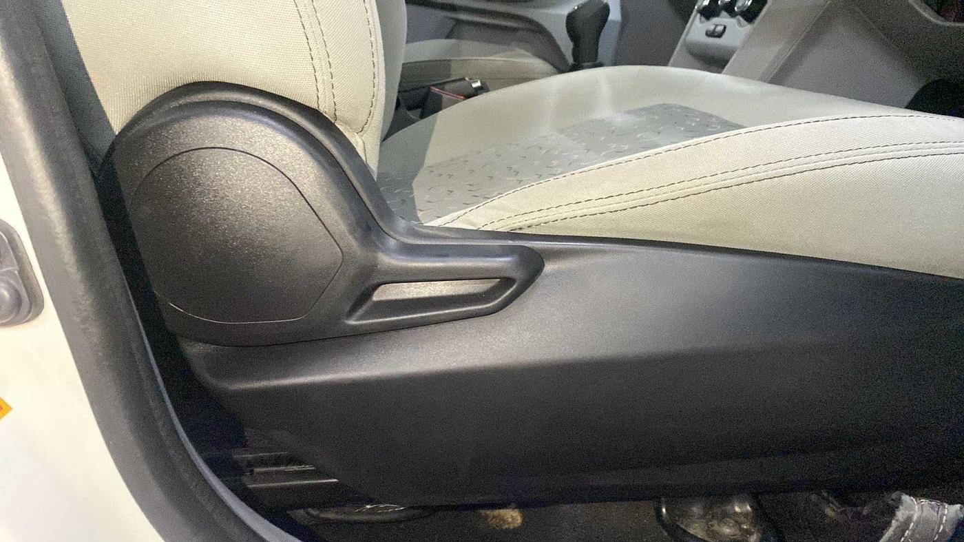 2022 Tata TIGOR XZ CNG, CNG, Manual, 44,564 km, Driver Side Adjustment Panel