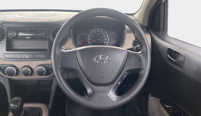2016 Hyundai Grand i10 MAGNA 1.2 KAPPA VTVT, Petrol, Manual, 36,929 km, Steering Wheel Close Up