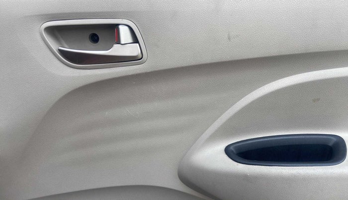 2019 Hyundai NEW SANTRO SPORTZ AMT, Petrol, Automatic, 18,795 km, Driver Side Door Panels Control