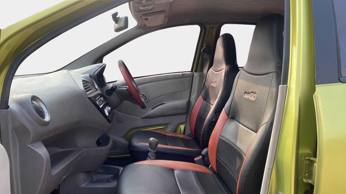 2016 Datsun Redi Go T (O), Petrol, Manual, 28,130 km, Right Side Front Door Cabin