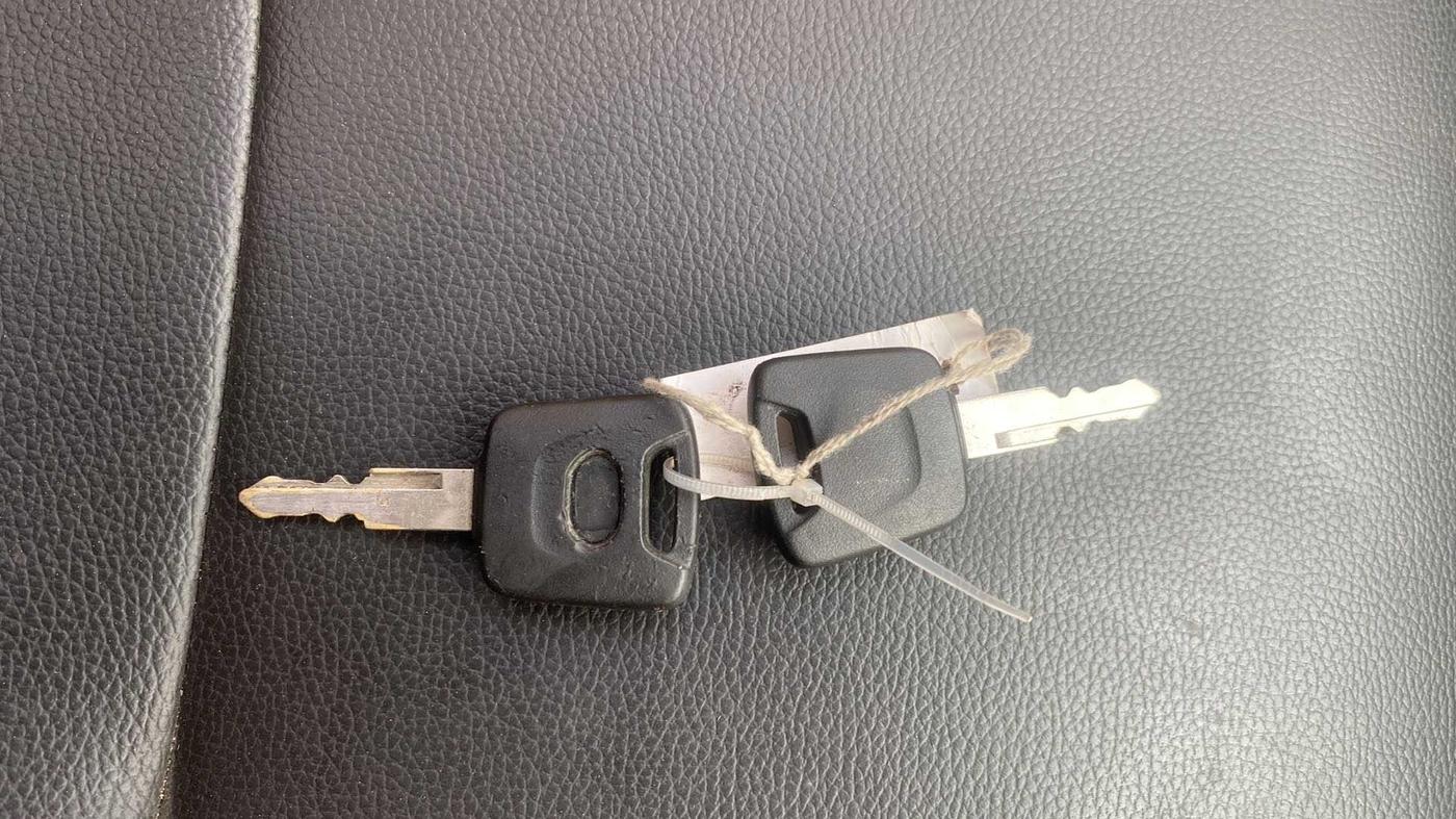 2016 Datsun Redi Go T (O), Petrol, Manual, 28,130 km, Key Close Up
