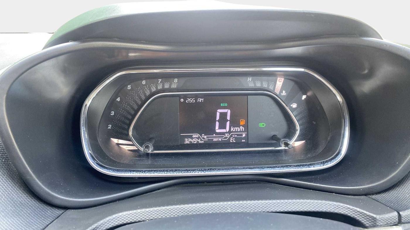 2022 Tata NEXON XZ PLUS DIESEL, Diesel, Manual, 32,486 km, Odometer Image