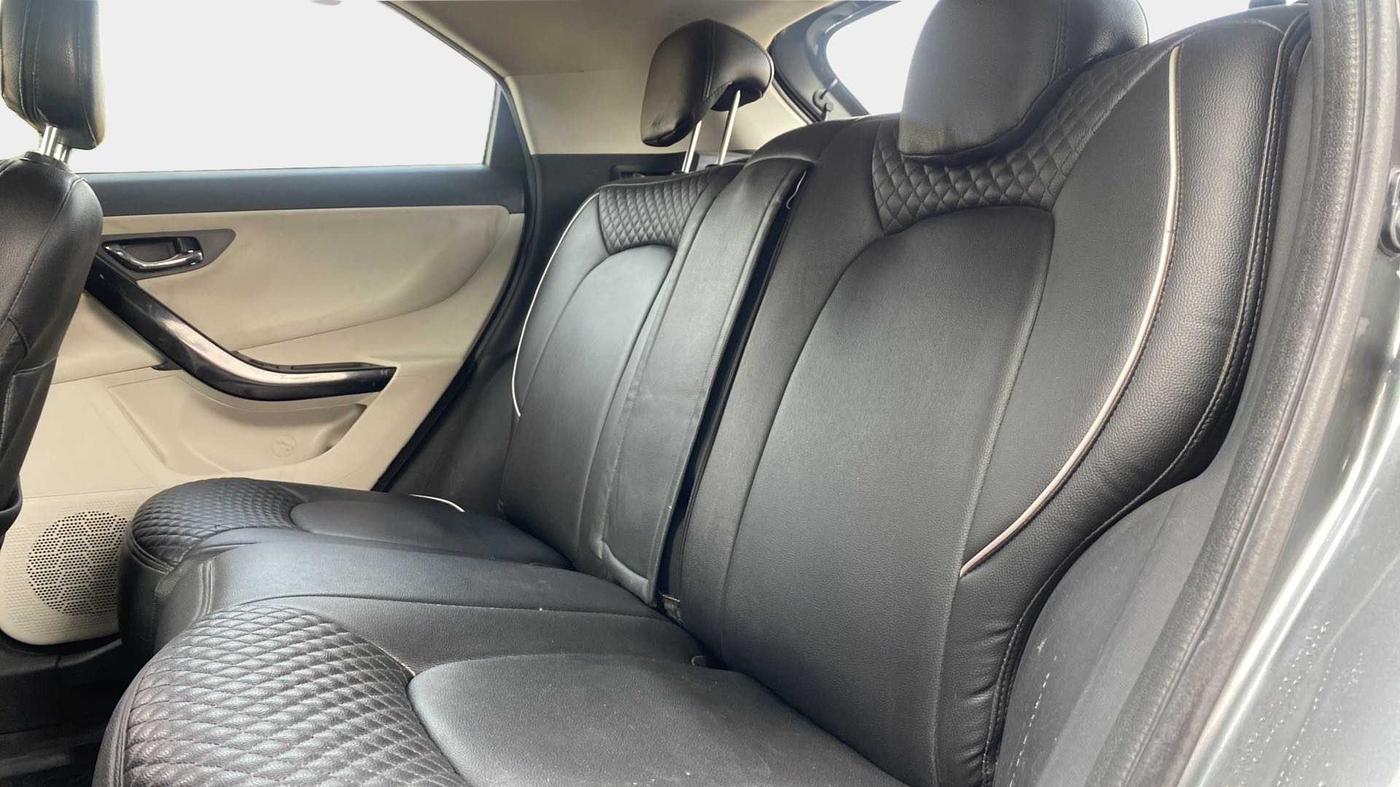 2022 Tata NEXON XZ PLUS DIESEL, Diesel, Manual, 32,486 km, Right Side Rear Door Cabin