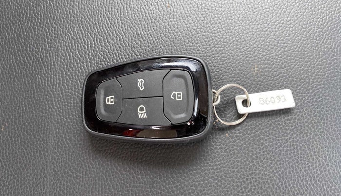 2021 Tata TIAGO NRG XZ MT, Petrol, Manual, 21,377 km, Key Close Up