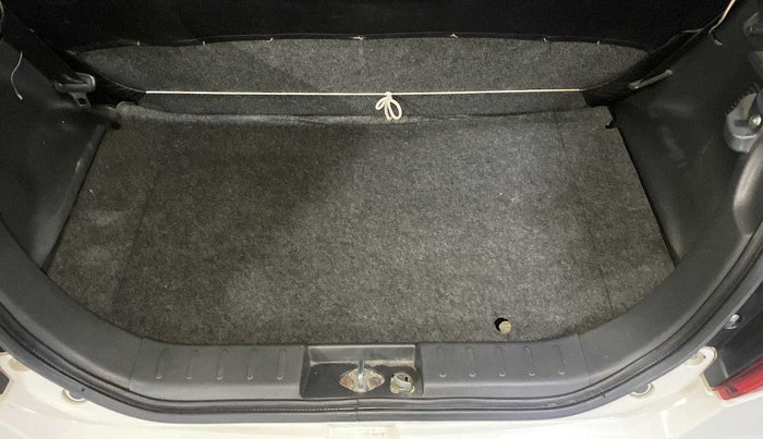 2016 Maruti Alto K10 VXI, Petrol, Manual, 41,190 km, Boot Inside