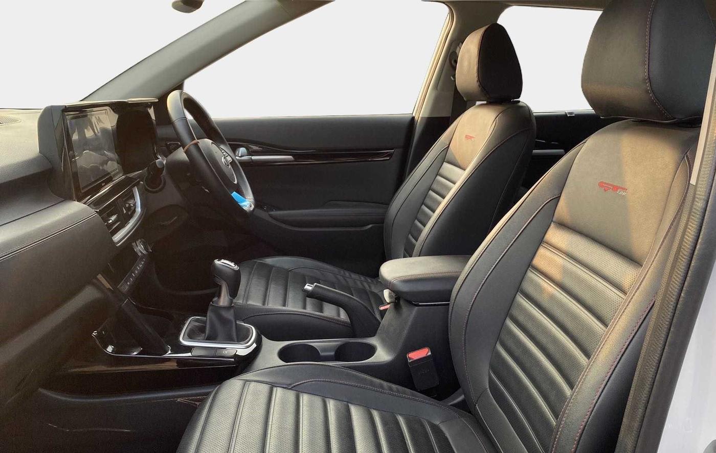 2019 KIA SELTOS GTX 1.4 PETROL, Petrol, Manual, 28,885 km, Right Side Front Door Cabin