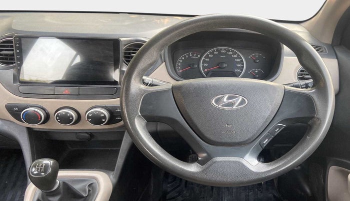 2017 Hyundai Grand i10 MAGNA 1.2 KAPPA VTVT, Petrol, Manual, 87,210 km, Steering Wheel Close Up