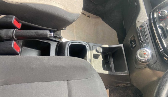 2018 Renault Kwid RXT 1.0 AMT (O), Petrol, Automatic, 19,309 km, Gear Lever