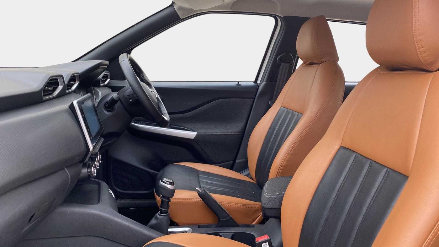 2022 Nissan MAGNITE XV PREMIUM, Petrol, Manual, 3,322 km, Right Side Front Door Cabin