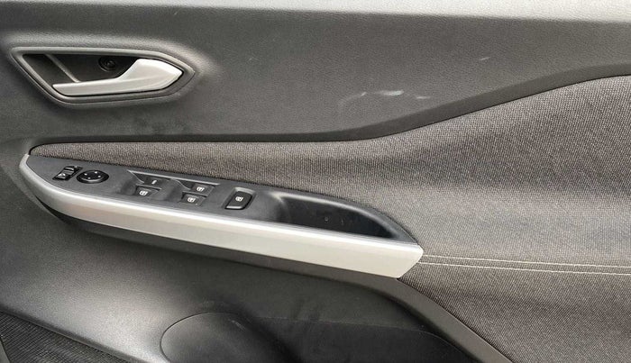 2022 Nissan MAGNITE XV PREMIUM, Petrol, Manual, 3,322 km, Driver Side Door Panels Control