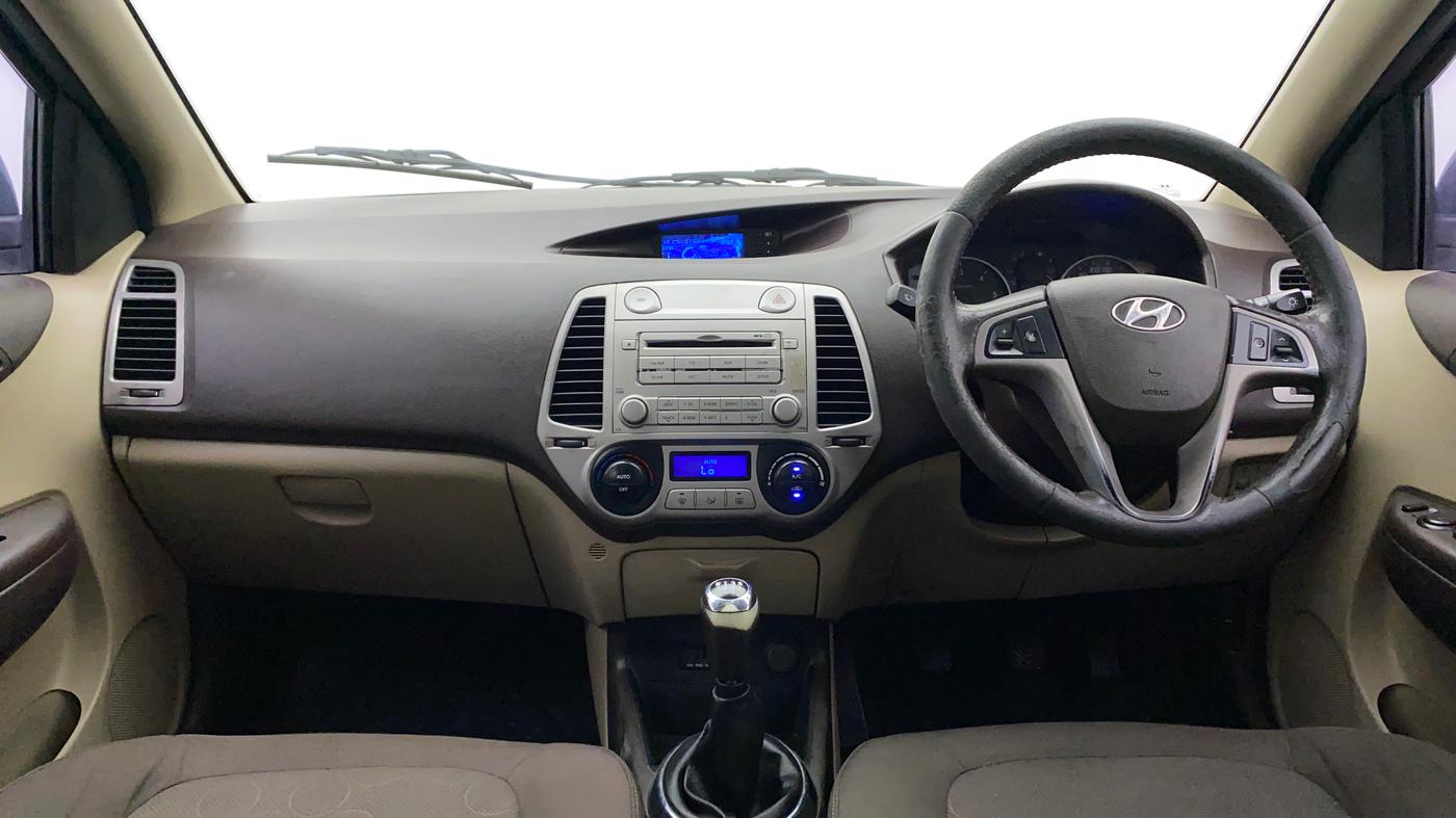 2010 Hyundai i20 SPORTZ (O) 1.2, Petrol, Manual, 67,856 km, Dashboard