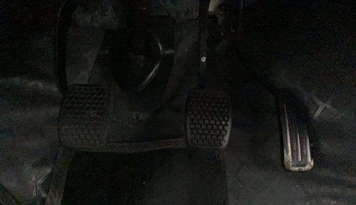 2013 Maruti Alto 800 VXI, Petrol, Manual, 93,465 km, Pedals