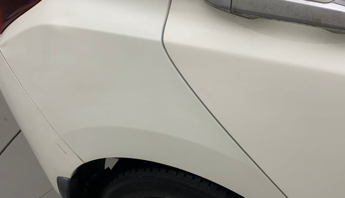 2016 Honda Jazz 1.2L I-VTEC V, Petrol, Manual, 75,634 km, Right quarter panel - Slightly rusted