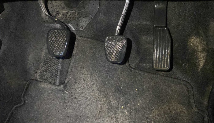 2016 Honda Jazz 1.2L I-VTEC V, Petrol, Manual, 78,745 km, Pedals