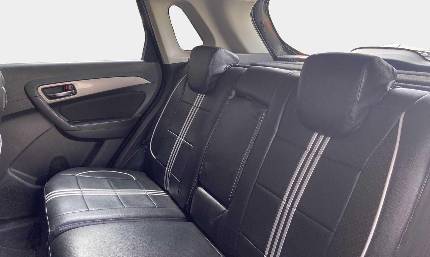 2017 Maruti Vitara Brezza ZDI PLUS DUAL TONE, Diesel, Manual, 90,391 km, Right Side Rear Door Cabin