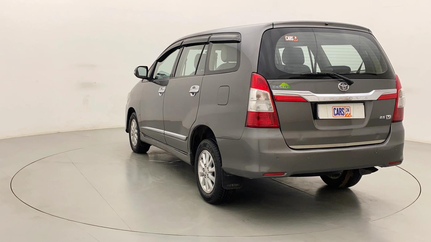 2014 Toyota Innova 2.5 VX 7 STR, Diesel, Manual, 1,05,502 km, Left Back Diagonal