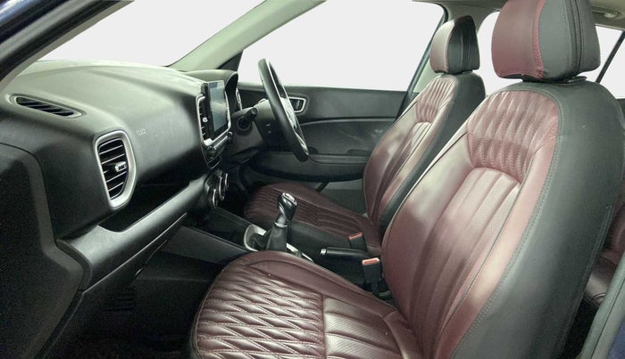 2019 Hyundai VENUE SX 1.0 (O) TURBO, Petrol, Manual, 38,051 km, Right Side Front Door Cabin