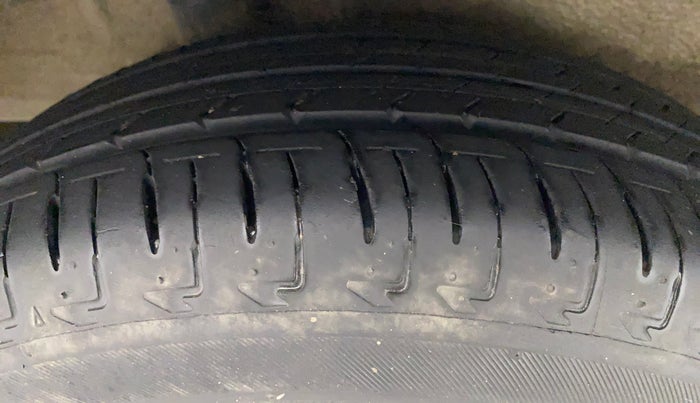 2021 Maruti IGNIS SIGMA 1.2, Petrol, Manual, 26,085 km, Right Rear Tyre Tread
