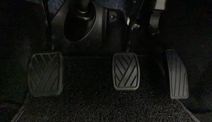 2021 Maruti IGNIS SIGMA 1.2, Petrol, Manual, 26,085 km, Pedals