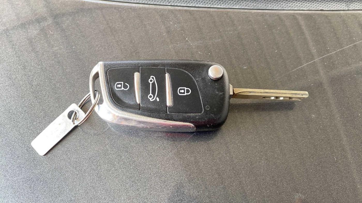 2021 Tata TIGOR XMA PETROL, Petrol, Automatic, 23,777 km, Key Close Up
