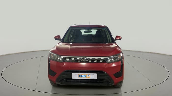 2019 Mahindra XUV300 W6 1.2 PETROL, Petrol, Manual, 44,569 km, Front