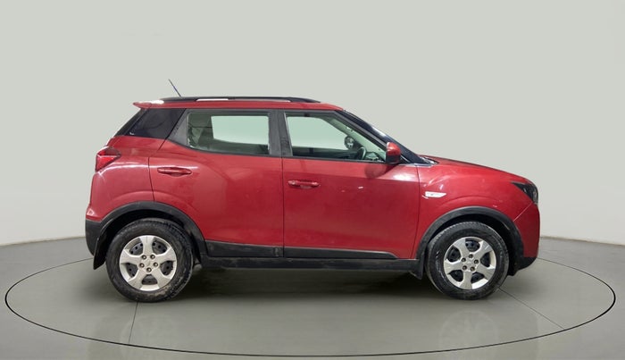 2019 Mahindra XUV300 W6 1.2 PETROL, Petrol, Manual, 44,569 km, Right Side View
