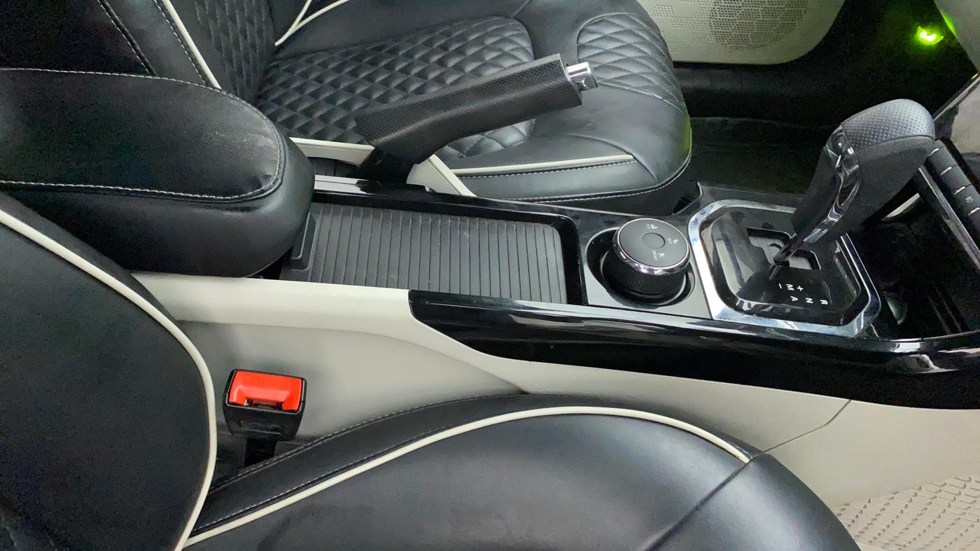 2022 Tata NEXON XZA PLUS PETROL, Petrol, Automatic, 30,473 km, Gear Lever