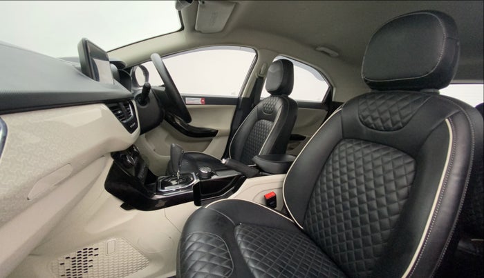 2022 Tata NEXON XZA PLUS PETROL, Petrol, Automatic, 30,473 km, Right Side Front Door Cabin