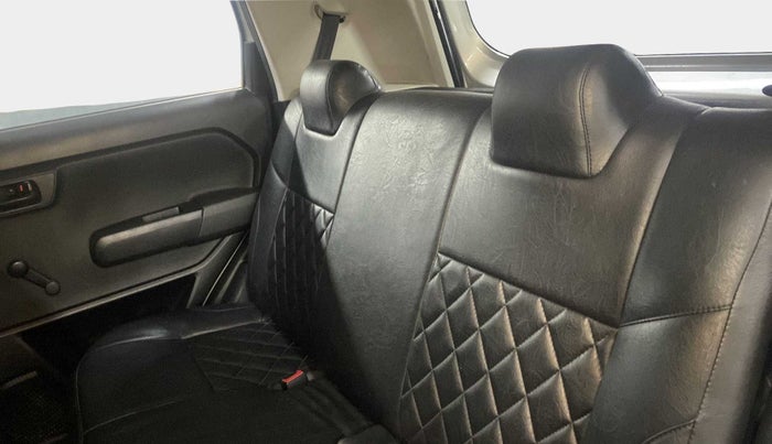 2021 Maruti New Wagon-R LXI CNG (O) 1.0, CNG, Manual, 35,418 km, Right Side Rear Door Cabin