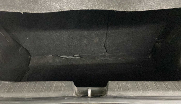 2016 Maruti Baleno DELTA PETROL 1.2, Petrol, Manual, 65,323 km, Boot Inside