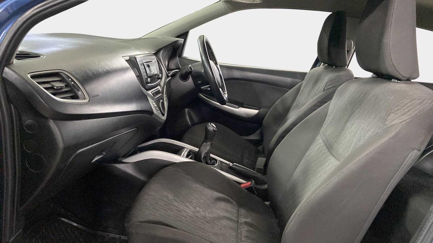 2016 Maruti Baleno DELTA PETROL 1.2, Petrol, Manual, 65,323 km, Right Side Front Door Cabin