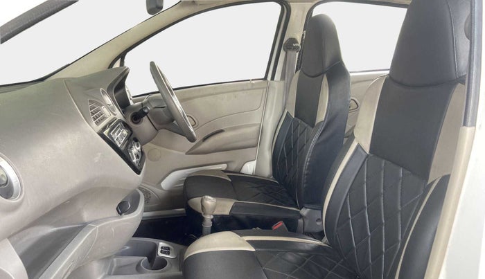 2016 Datsun Redi Go T, Petrol, Manual, 24,535 km, Right Side Front Door Cabin